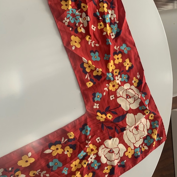 Lulu Guinness Scarf - Picture 3 of 13